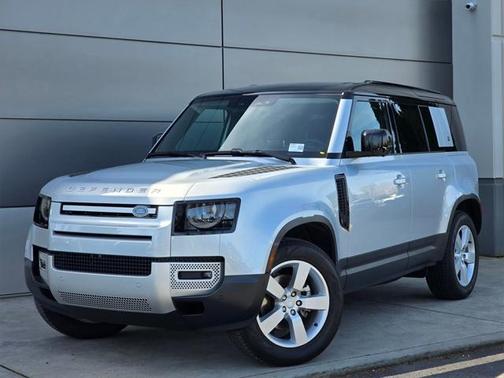 2024 Land Rover Defender 110 P300
