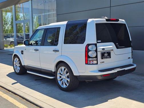 2015 Land Rover LR4 Base