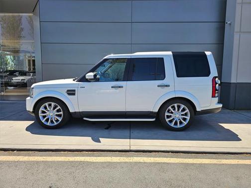 2015 Land Rover LR4 Base