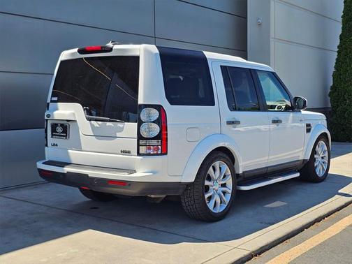 2015 Land Rover LR4 Base