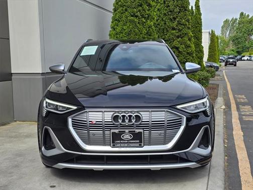 2023 Audi e-tron S Premium Plus quattro