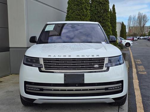 2023 Land Rover Range Rover P530 SE