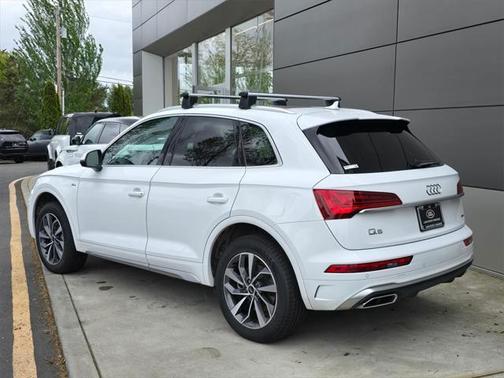 2024 Audi Q5 45 S line Premium Plus