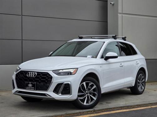 2024 Audi Q5 45 S line Premium Plus