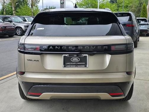 2026 Land Rover Range Rover Velar P250 SE R-Dynamic
