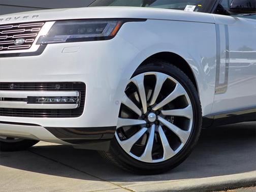 2025 Land Rover Range Rover P530 Autobiography