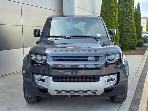 2025 Land Rover Defender 90 P300 S
