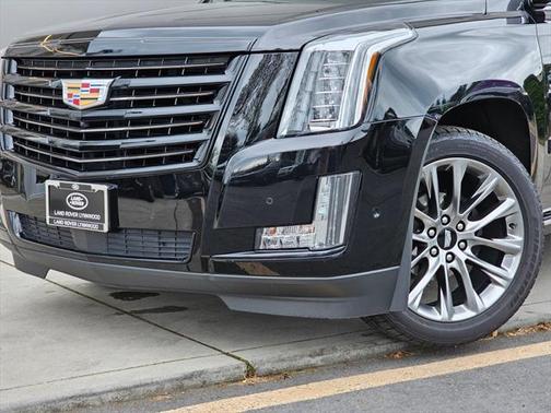 2020 Cadillac Escalade Platinum