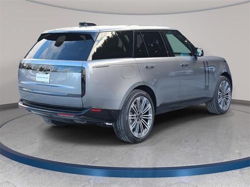 2026 Land Rover Range Rover P400 SE