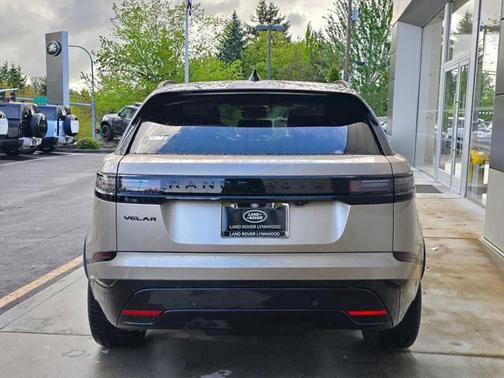 2026 Land Rover Range Rover Velar P400 Dynamic SE