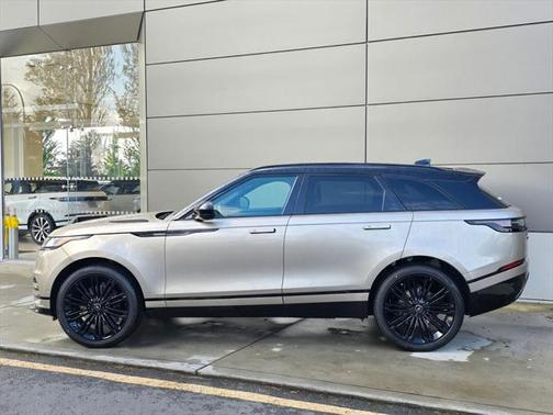 2026 Land Rover Range Rover Velar P400 Dynamic SE