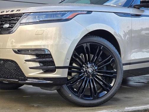 2026 Land Rover Range Rover Velar P400 Dynamic SE