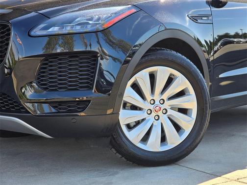 2019 Jaguar E-PACE SE