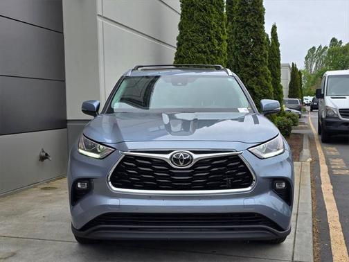 2022 Toyota Highlander Limited