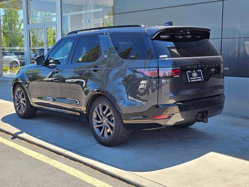 2022 Land Rover Discovery P360 S R-Dynamic