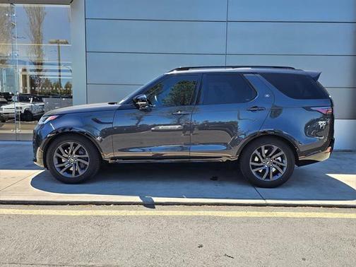 2022 Land Rover Discovery P360 S R-Dynamic