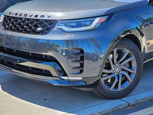 2022 Land Rover Discovery P360 S R-Dynamic