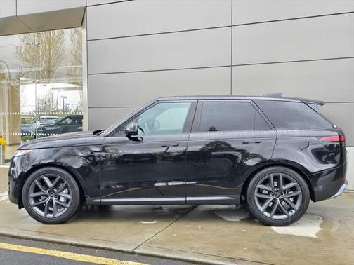 2024 Land Rover Range Rover Sport SE