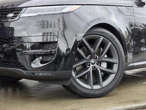 2024 Land Rover Range Rover Sport SE