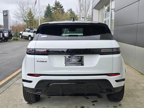 2026 Land Rover Range Rover Evoque Dynamic SE