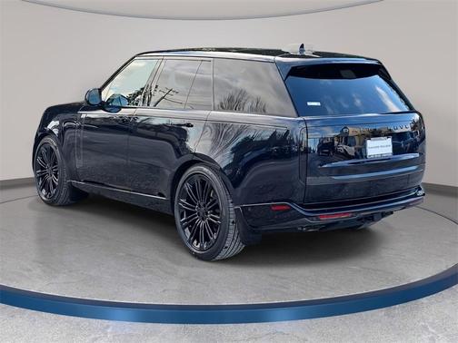 2026 Land Rover Range Rover P530 Autobiography