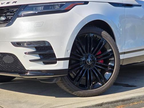 2025 Land Rover Range Rover Velar P250 SE R-Dynamic