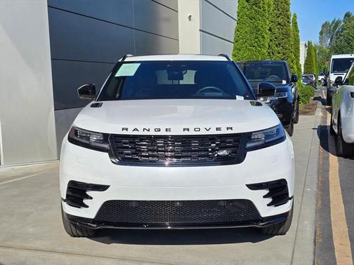 2025 Land Rover Range Rover Velar P250 SE R-Dynamic