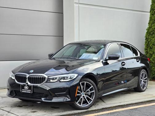 2021 BMW 330 xDrive