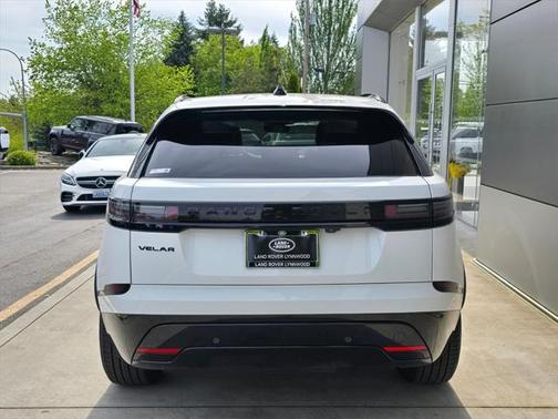 2025 Land Rover Range Rover Velar P250 SE R-Dynamic