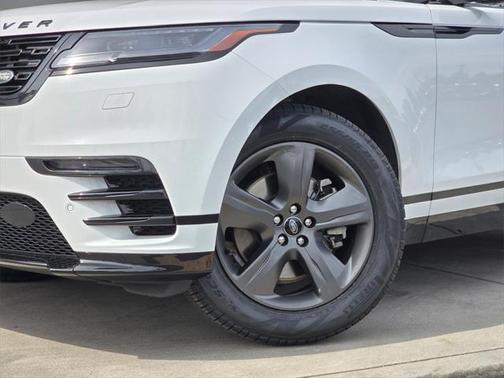 2025 Land Rover Range Rover Velar P250 SE R-Dynamic