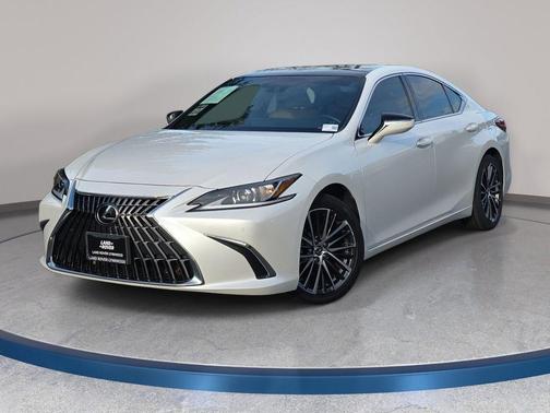 Eminent White Pearl 2022 Lexus ES 350 Base