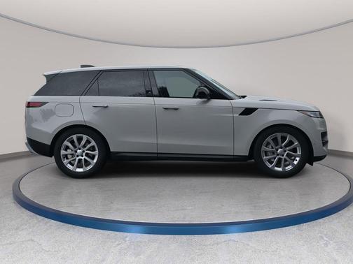 2025 Land Rover Range Rover Sport P360 SE