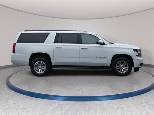 2019 Chevrolet Suburban LT