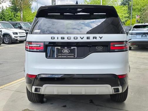 2020 Land Rover Discovery Landmark Edition