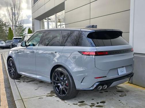 2025 Land Rover Range Rover Sport P635 SV Edition Two