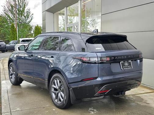 2026 Land Rover Range Rover Velar P250 SE R-Dynamic