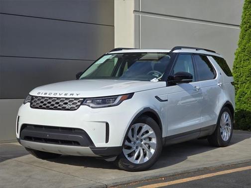 2024 Land Rover Discovery P300 S