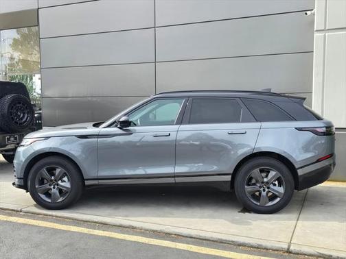 2025 Land Rover Range Rover Velar P250 SE R-Dynamic