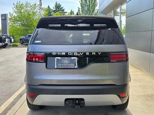 2025 Land Rover Discovery P300 S