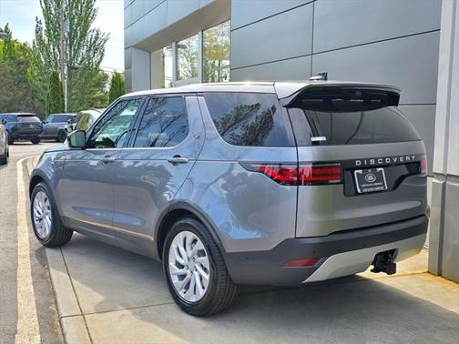 2025 Land Rover Discovery P300 S