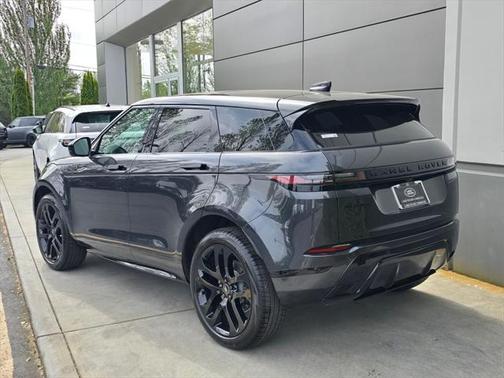 2026 Land Rover Range Rover Evoque Dynamic SE