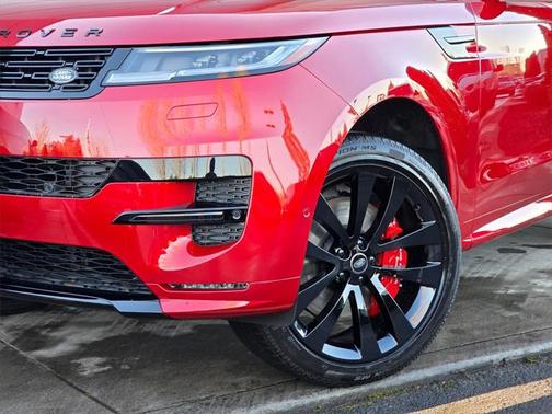 2025 Land Rover Range Rover Sport SE