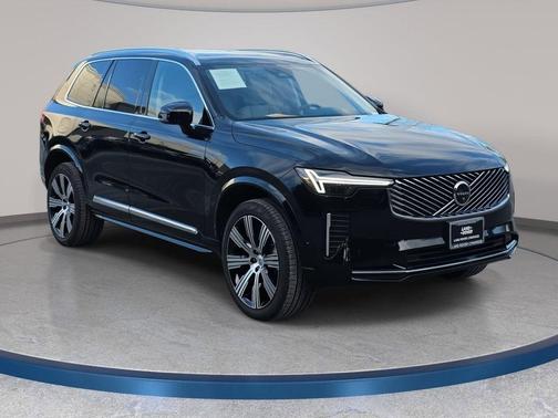 2025 Volvo XC90 B6 Ultra