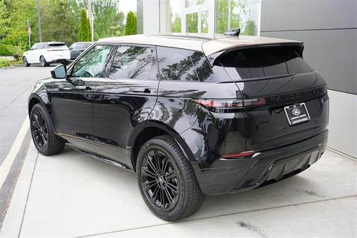 2024 Land Rover Range Rover Evoque Dynamic SE