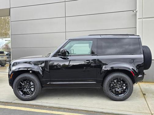 2022 Land Rover Defender 90 X-Dynamic S