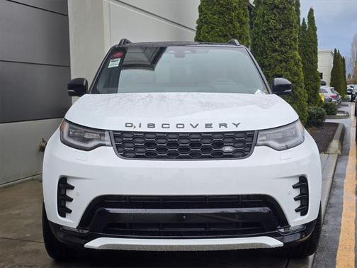 2025 Land Rover Discovery P360 Dynamic SE