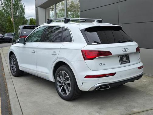 2024 Audi Q5 45 S line Premium Plus