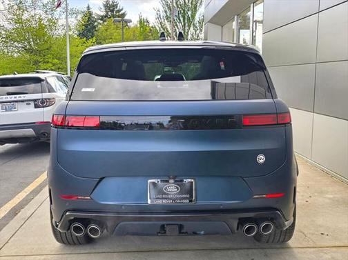 2025 Land Rover Range Rover Sport P635 SV Edition Two