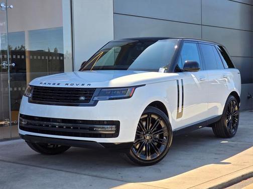 2025 Land Rover Range Rover P530 SE