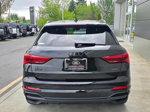 2023 Audi Q3 45 S line Premium Plus